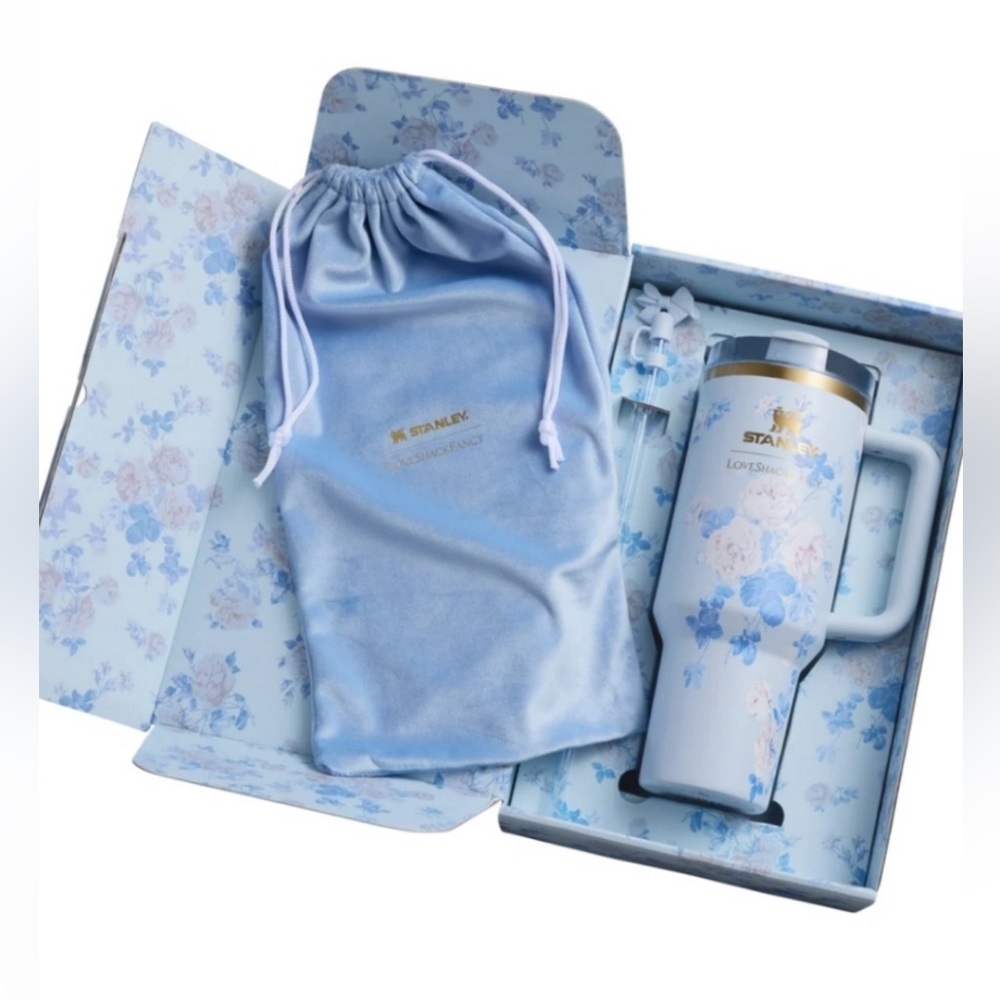 LoveShackFancy x Stanley 40oz Blue Floral BNIB